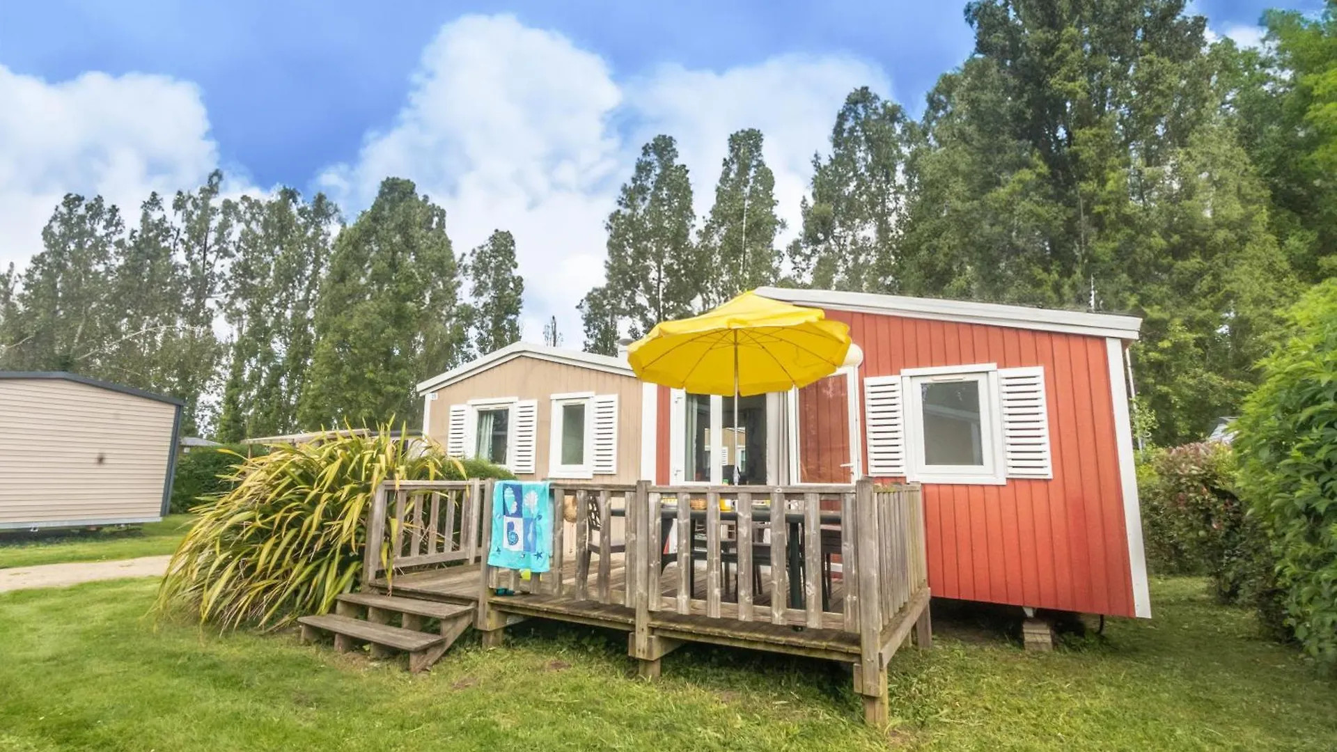Campsite Camping Domaine De La Ville Huchet Saint-Malo France