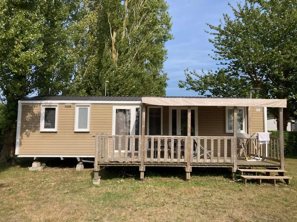 Camping Domaine De La Ville Huchet Saint-Malo Campsite